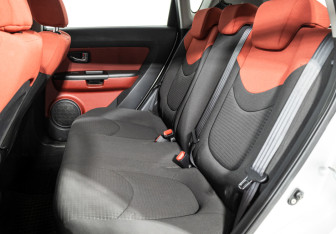 Подержанный автомобиль Kia Soul 2012 года (10 фото)