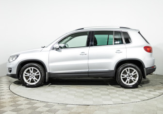 Подержанный автомобиль Volkswagen Tiguan 2013 года (8 фото)
