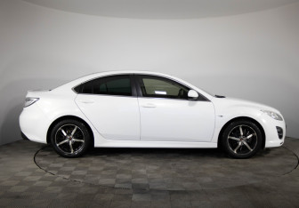 Подержанный автомобиль Mazda 6 Sedan 2012 года (4 фото)
