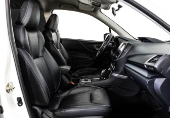 Подержанный автомобиль Subaru Forester Suv 2020 года (28 фото)