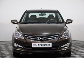 Подержанный автомобиль Hyundai Solaris Sedan 2016 года (2 фото)