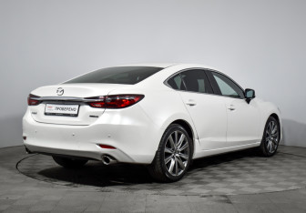 Подержанный автомобиль Mazda 6 Sedan 2020 года (5 фото)