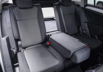 Подержанный автомобиль Volkswagen Tiguan 2019 года (22 фото)
