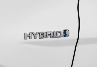 Подержанный автомобиль Toyota Camry Sedan 2020 года (13 фото)