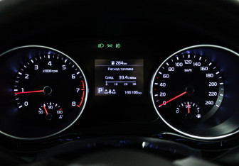 Подержанный автомобиль Kia Ceed Wagon 2020 года (12 фото)