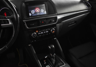 Подержанный автомобиль Mazda CX-5 2015 года (23 фото)