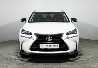 Подержанный автомобиль Lexus NX 2017 года (2 фото)