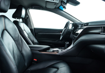 Подержанный автомобиль Toyota Camry Sedan 2018 года (22 фото)