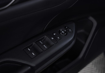 Подержанный автомобиль Honda Civic Hatchback 2017 года (19 фото)