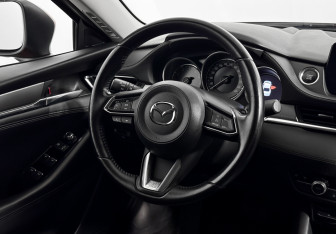 Подержанный автомобиль Mazda 6 Sedan 2021 года (16 фото)