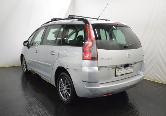 Подержанный автомобиль Citroen C4 Picasso 2009 года (7 фото)