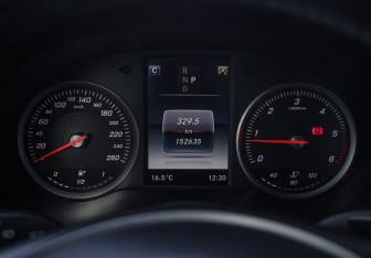 Подержанный автомобиль Mercedes-Benz GLC Coupe 2015 года (14 фото)