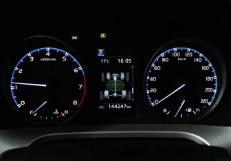 Подержанный автомобиль Toyota RAV4 2019 года (12 фото)