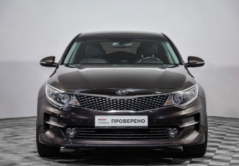 Подержанный автомобиль Kia Optima Sedan 2017 года (2 фото)
