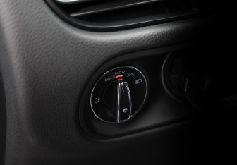 Подержанный автомобиль Porsche Macan 2019 года (24 фото)