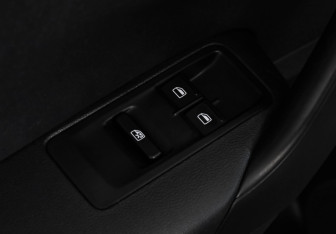 Подержанный автомобиль Volkswagen Polo Sedan 2018 года (14 фото)