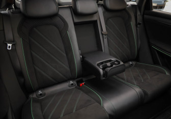 Подержанный автомобиль Voyah Free 2024 года (32 фото)