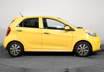Подержанный автомобиль Kia Picanto 2015 года (4 фото)
