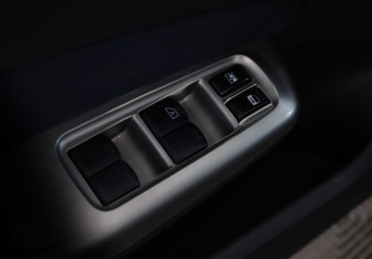 Подержанный автомобиль Subaru Forester Suv 2008 года (13 фото)