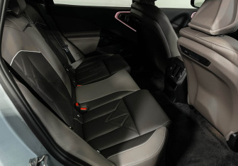 Новый BMW X3 2025 (18 фото)