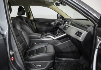 Подержанный автомобиль Geely Atlas 2021 года (22 фото)
