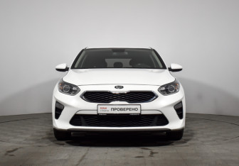 Подержанный автомобиль Kia Ceed Hatchback 2018 года (2 фото)