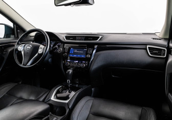 Подержанный автомобиль Nissan Qashqai 2014 года (9 фото)