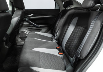 Подержанный автомобиль LADA (ВАЗ) Vesta Sedan 2023 года (10 фото)