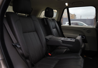 Подержанный автомобиль Land Rover Range Rover 2016 года (14 фото)