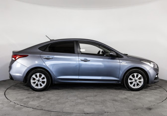 Подержанный автомобиль Hyundai Solaris Sedan 2017 года (4 фото)