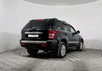 Подержанный автомобиль Jeep Grand Cherokee 2008 года (5 фото)