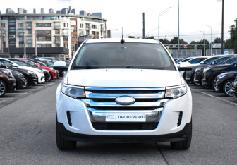 Подержанный автомобиль Ford Edge 2014 года (2 фото)