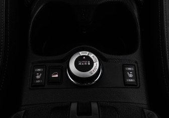 Подержанный автомобиль Nissan X-Trail 2017 года (20 фото)