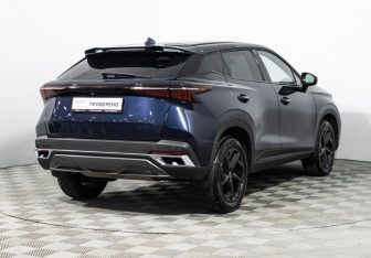 Подержанный автомобиль Omoda C5 2023 года (5 фото)