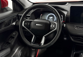 Подержанный автомобиль Haval Jolion 2022 года (17 фото)