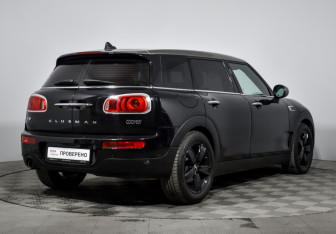 Подержанный автомобиль MINI Clubman Wagon 2016 года (5 фото)