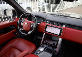 Подержанный автомобиль Land Rover Range Rover 2019 года (10 фото)
