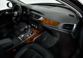 Подержанный автомобиль Audi A6 Sedan 2014 года (13 фото)