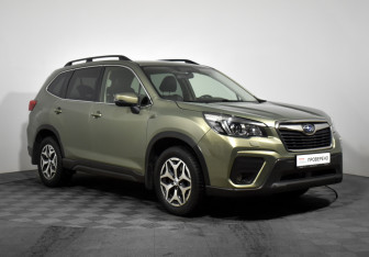 Подержанный автомобиль Subaru Forester Suv 2018 года (3 фото)