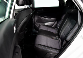 Подержанный автомобиль Hyundai Tucson 2017 года (11 фото)