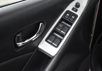 Подержанный автомобиль Nissan Murano Suv 2011 года (10 фото)