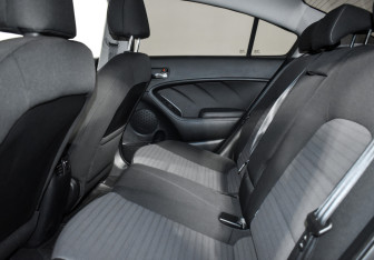 Подержанный автомобиль Kia Cerato Sedan 2019 года (12 фото)
