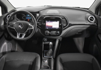 Подержанный автомобиль Renault Kaptur 2021 года (13 фото)