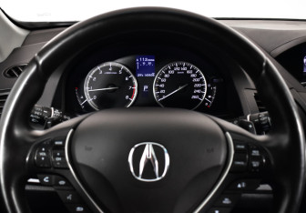 Подержанный автомобиль Acura RDX 2014 года (11 фото)