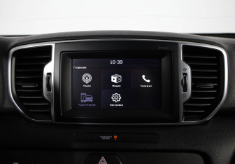 Подержанный автомобиль Kia Sportage 2018 года (14 фото)