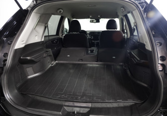 Подержанный автомобиль Nissan X-Trail 2021 года (27 фото)