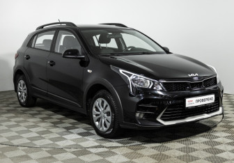 Подержанный автомобиль Kia Rio Hatchback 2021 года (3 фото)