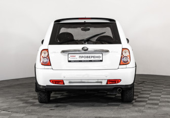 Подержанный автомобиль Lifan Smily 2012 года (7 фото)