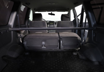 Подержанный автомобиль Toyota Land Cruiser Prado 2007 года (17 фото)