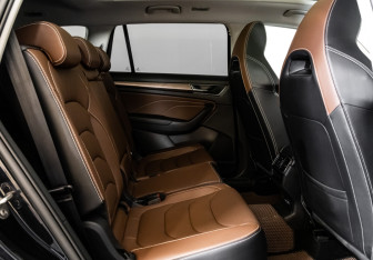 Подержанный автомобиль Skoda Kodiaq 2023 года (31 фото)